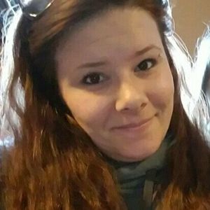 Meet your Posher, Raina